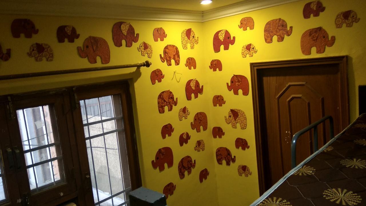 Eltravo - Hostel Udaipur Ngoại thất bức ảnh